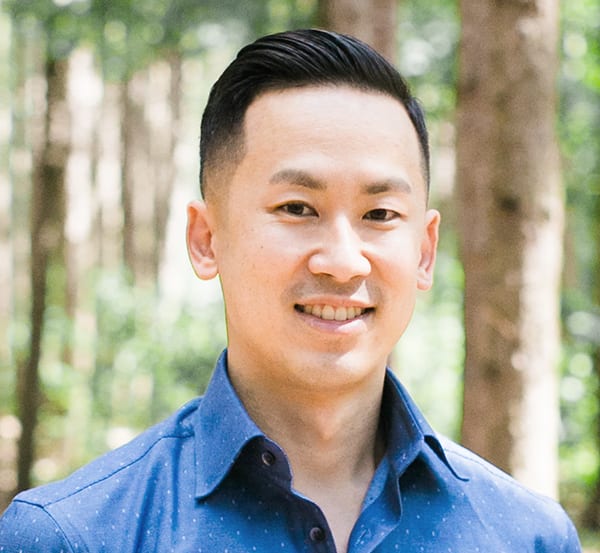 Dr. Ericson Viola, Toronto Dentist